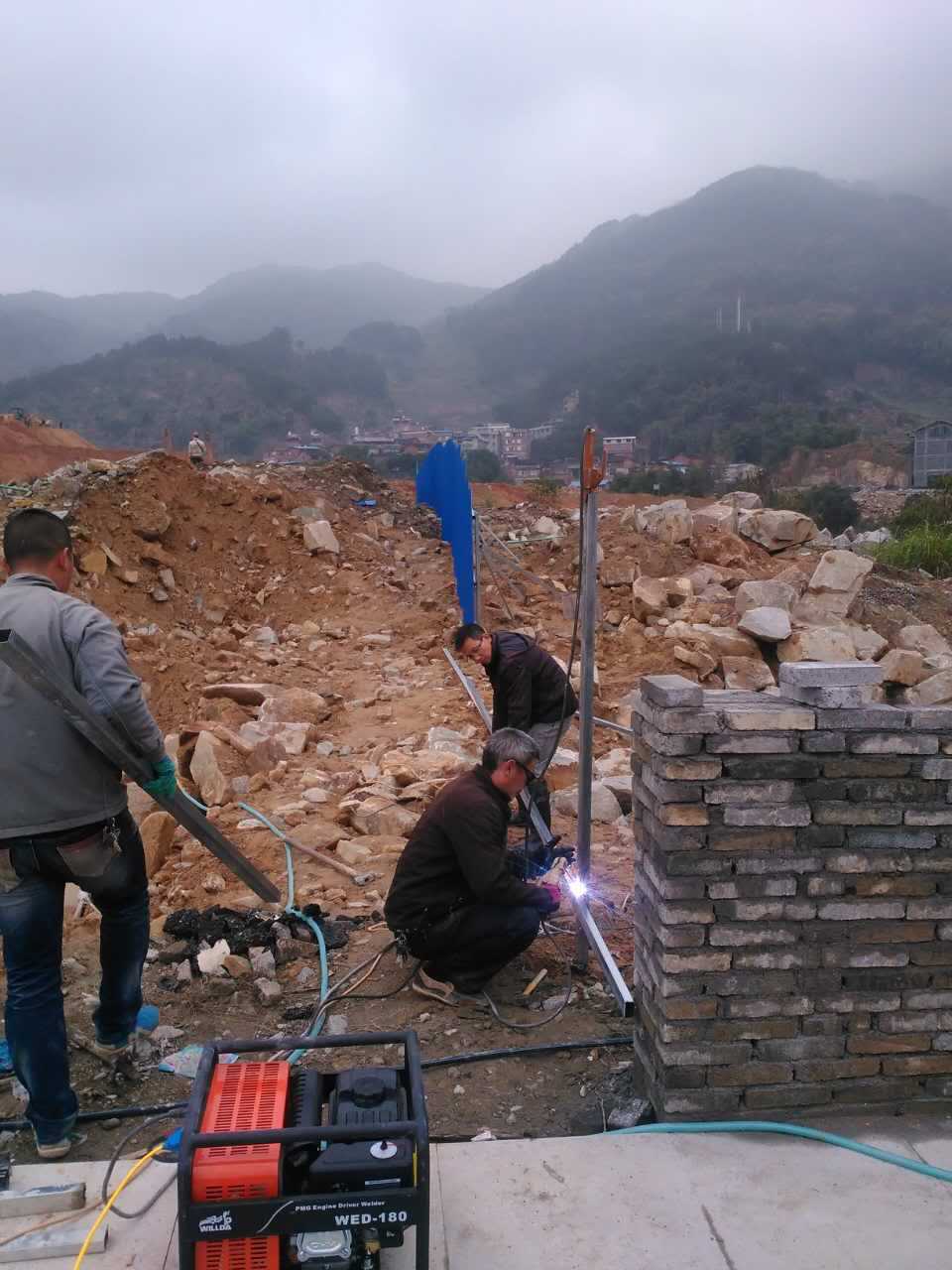 新能源技術(shù)對(duì)傳統(tǒng)發(fā)電機(jī)行業(yè)的影響分析